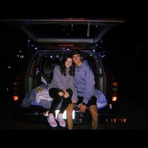 Meet your Posher, Cameron